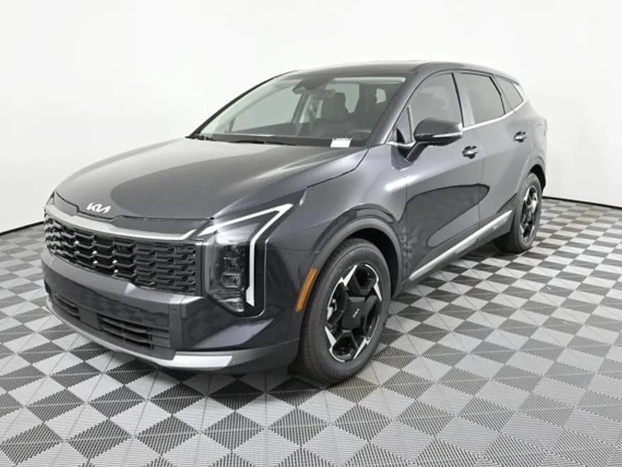 2026 Kia Sportage EX photo 1