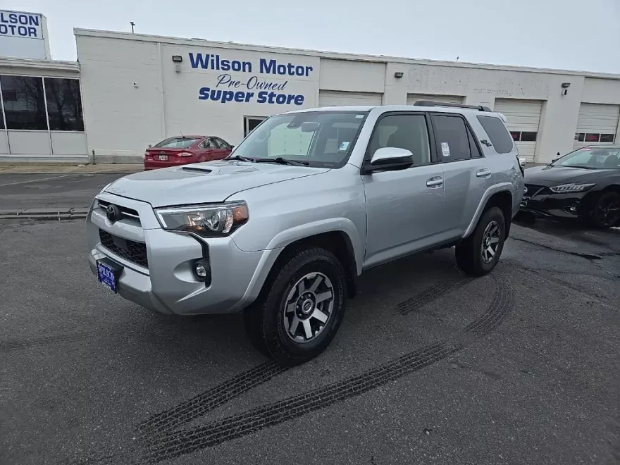 2023 Toyota 4Runner TRD photo 1