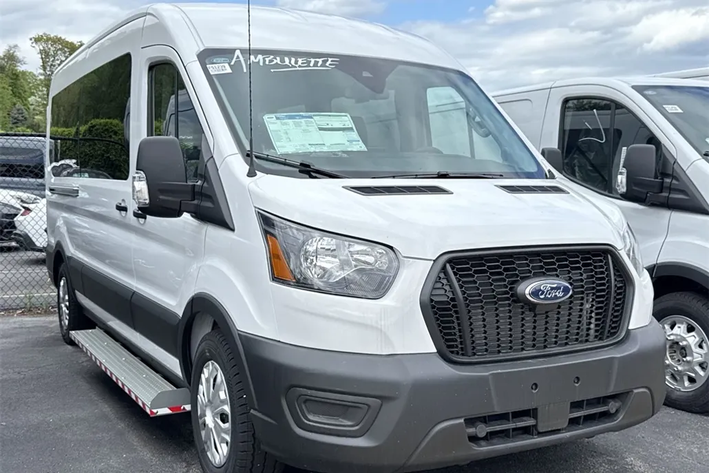 2024 Ford Transit Passenger Van XL photo 1