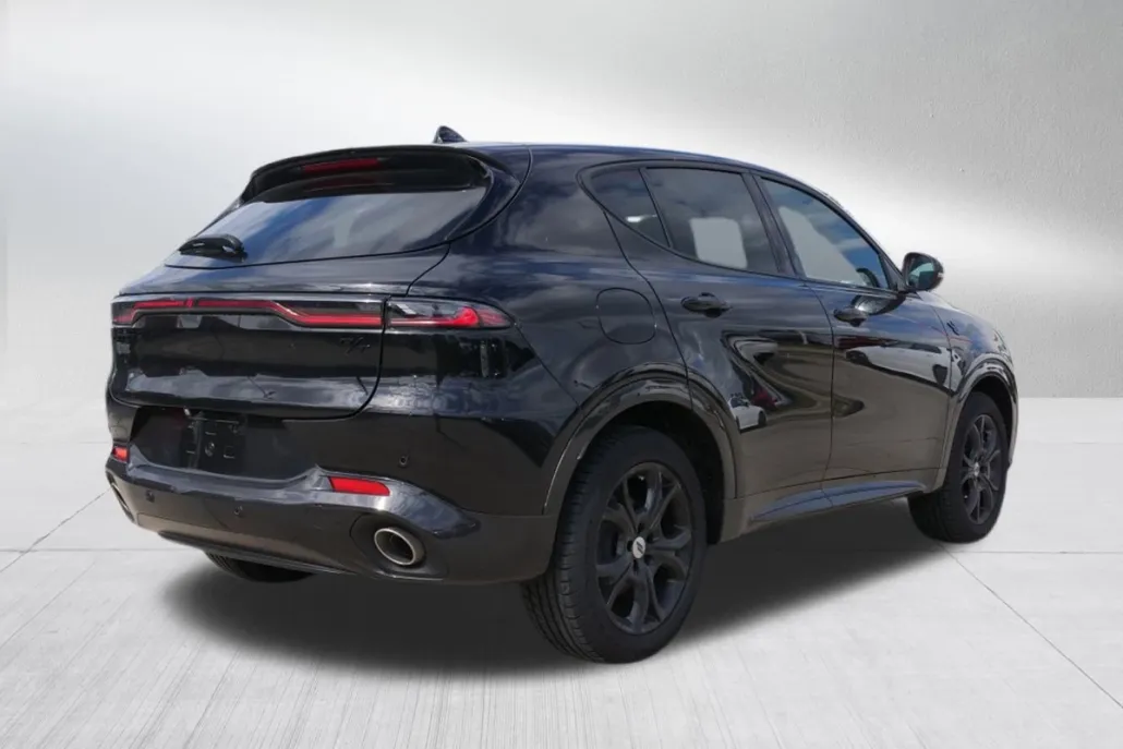2024 Dodge Hornet R/T photo 1