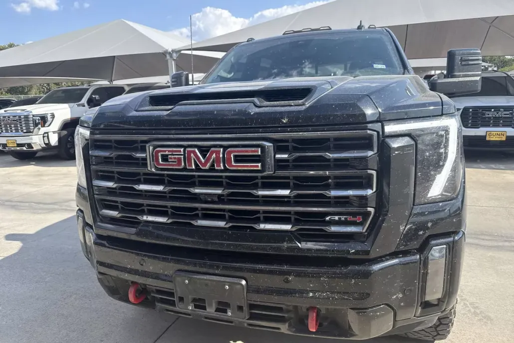 2024 Gmc Sierra HD AT4 photo 1