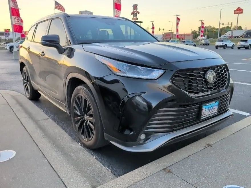 2023 Toyota Highlander Limited Platinum XLE XSE photo 1