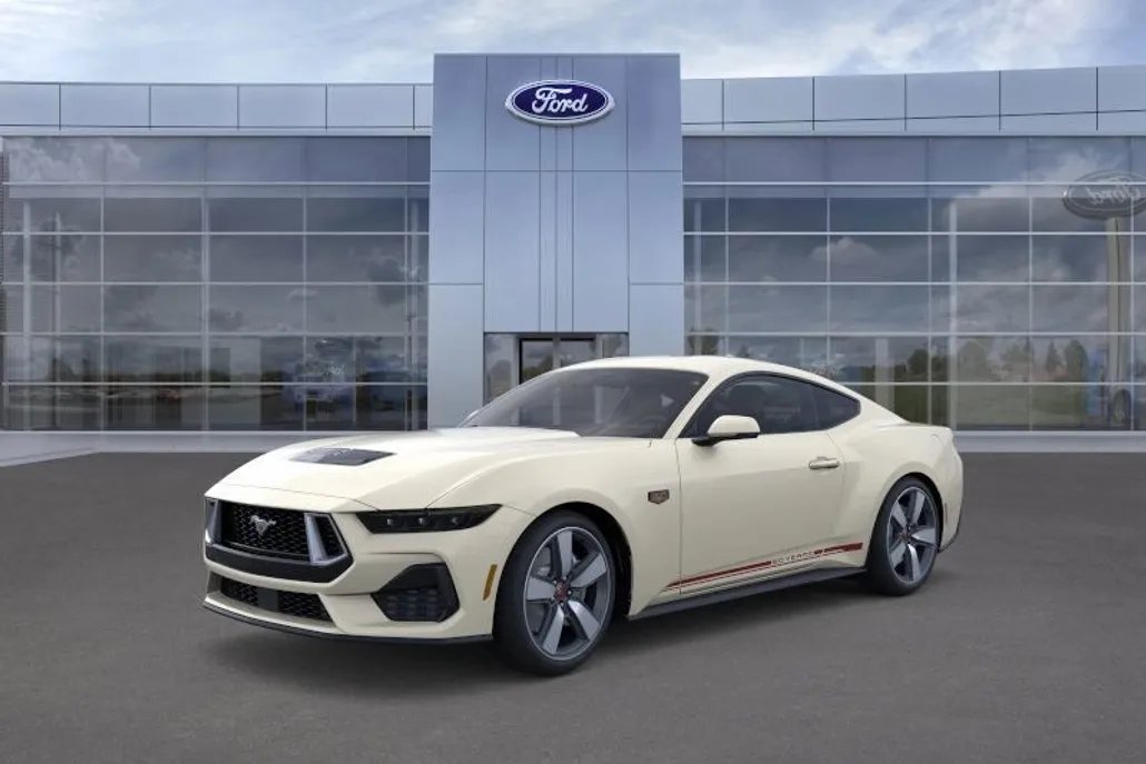 2025 Ford Mustang GT Premium photo 1