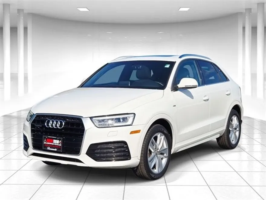 2018 Audi Q3 Premium Plus photo 1