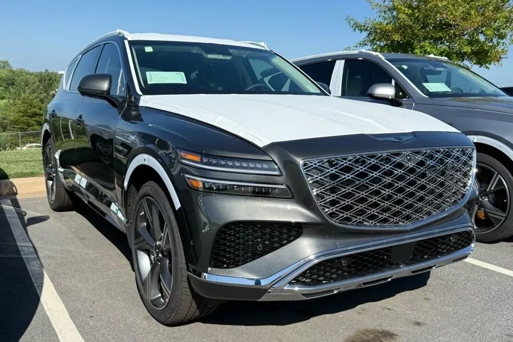 2025 Genesis GV80 3.5T Prestige photo 1
