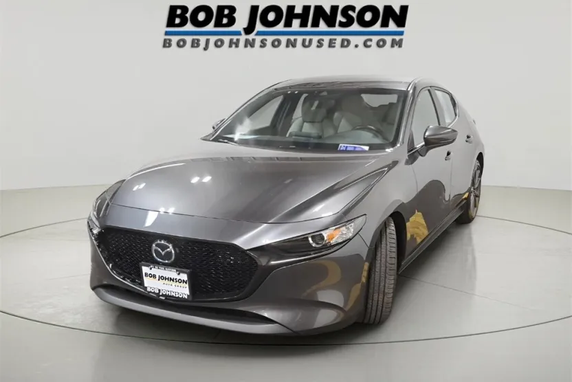 2019 Mazda Mazda3 Preferred Hatchback photo 1