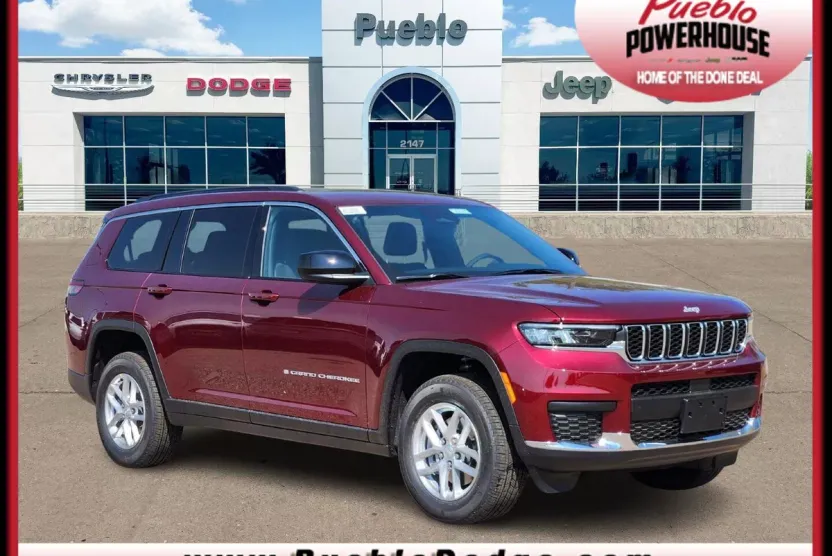2025 Jeep Grand Cherokee Laredo Altitude photo 1