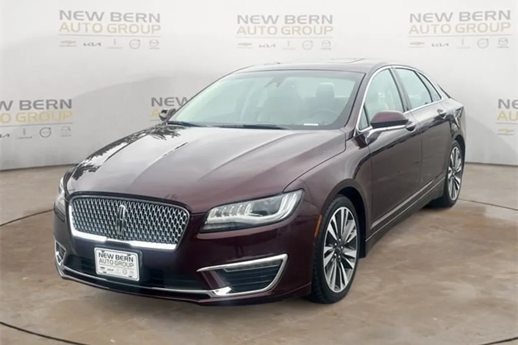 2018 Lincoln MKZ Reserve photo 1
