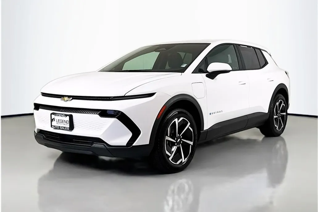 2025 Chevrolet Equinox EV 1LT photo 1