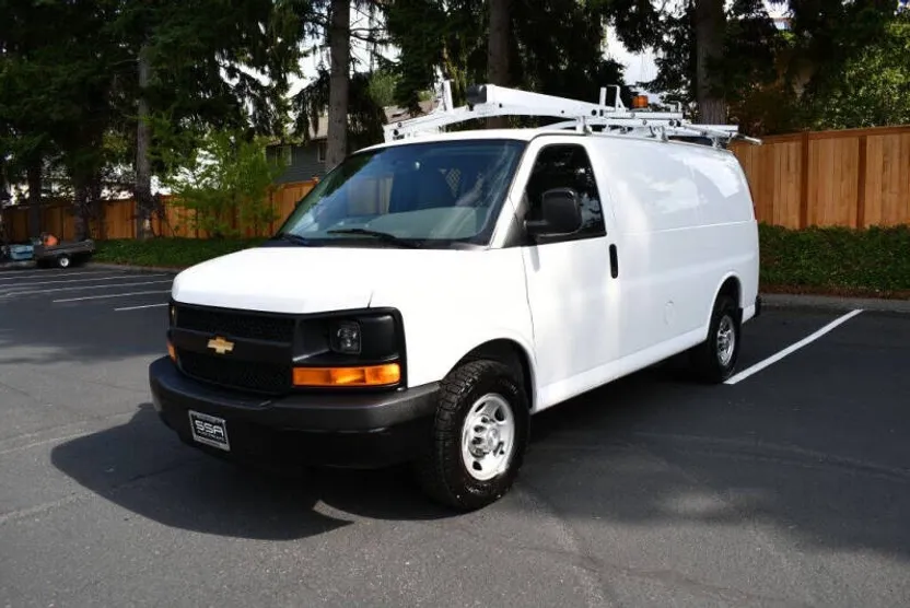 2016 Chevrolet Express 2500 Cargo Van photo 1