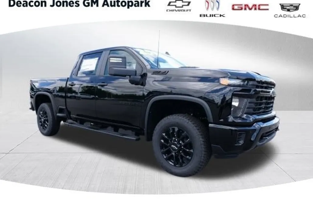 2025 Chevrolet Silverado 2500HD Custom photo 1