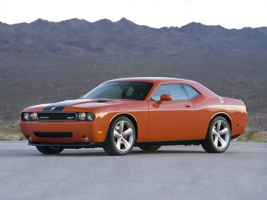 2009 Dodge Challenger SRT8 photo 1