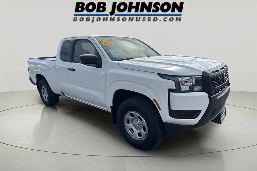2025 Nissan Frontier King Cab S photo 1