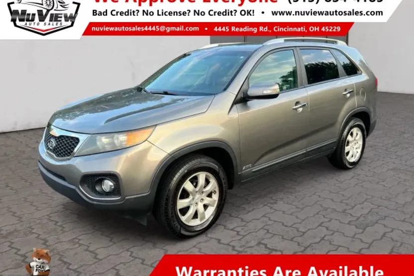 2011 Kia Sorento LX photo 1