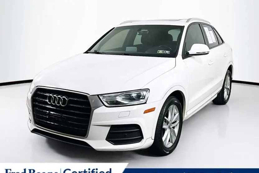 2017 Audi Q3 Premium photo 1