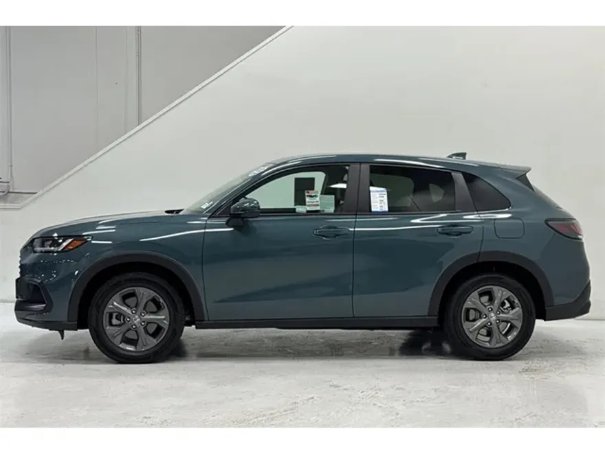 2026 Honda HR-V LX photo 1