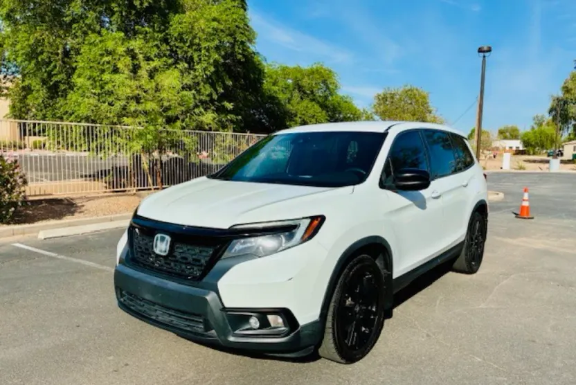 2021 Honda Passport Sport photo 1