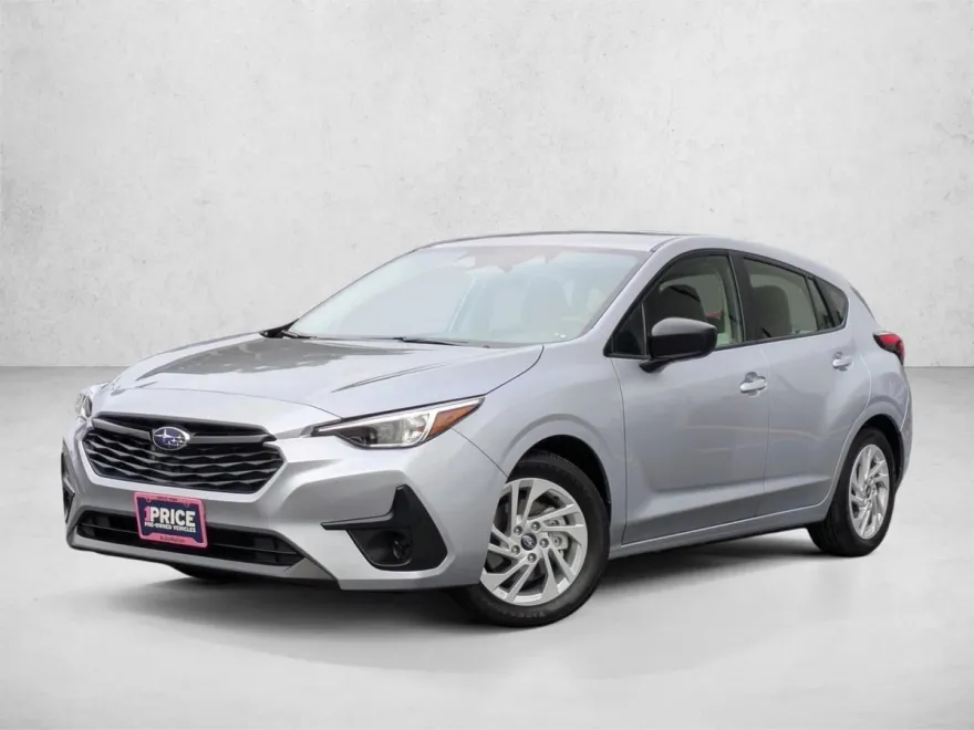 2025 Subaru Impreza Base photo 1