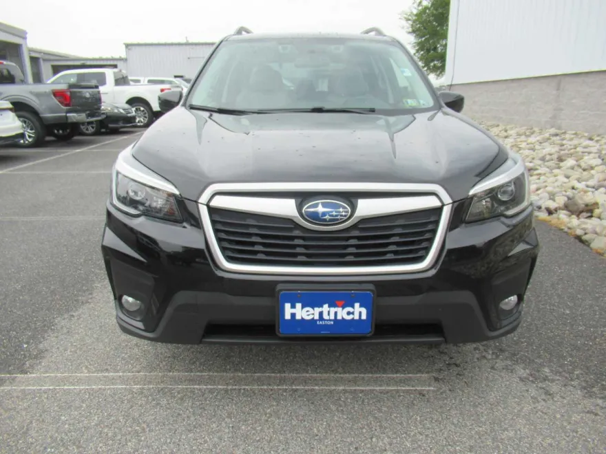2021 Subaru Forester Premium photo 1