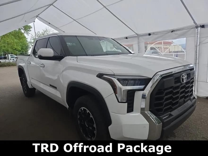 2024 Toyota Tundra SR5 photo 1