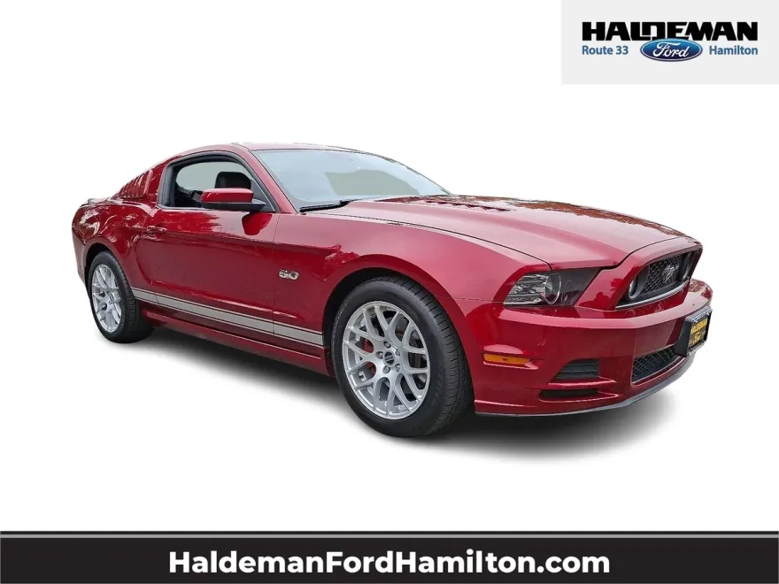 2014 Ford Mustang GT photo 1