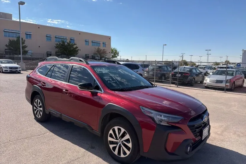 2024 Subaru Outback Premium photo 1