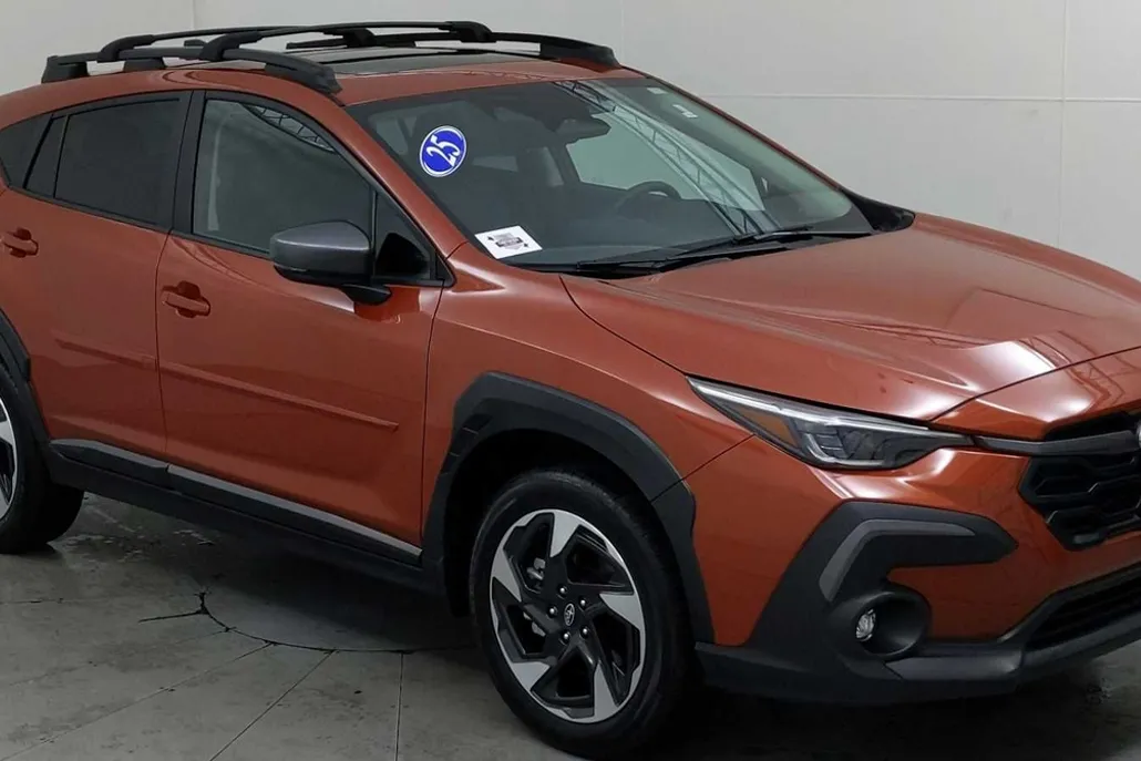 2025 Subaru Crosstrek Limited photo 1
