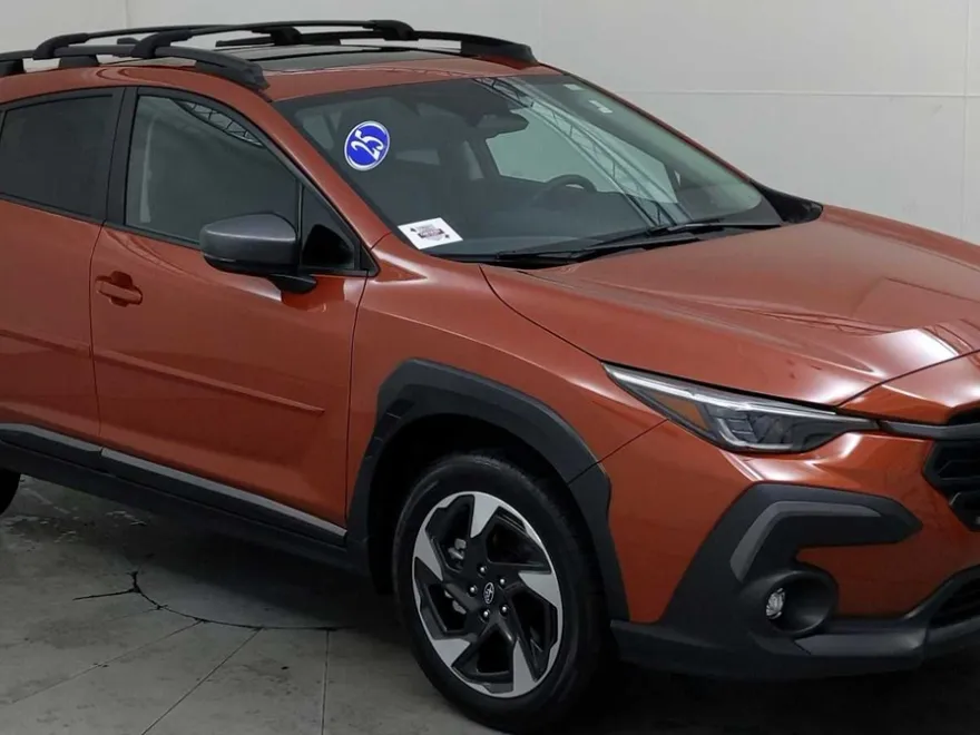2025 Subaru Crosstrek Limited photo 1