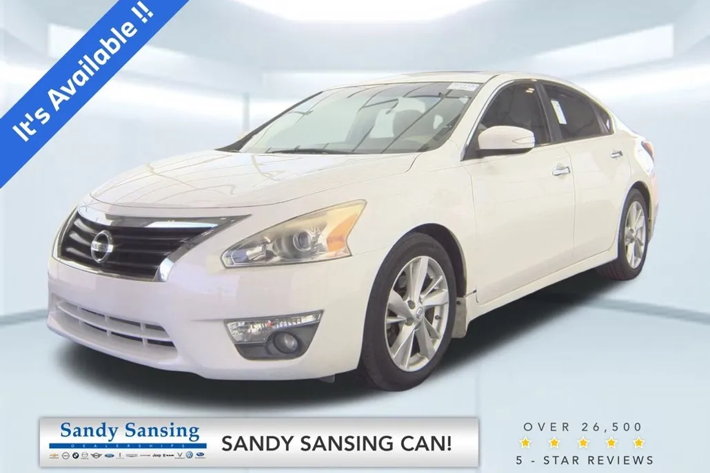 2015 Nissan Altima 2.5 SV photo 1