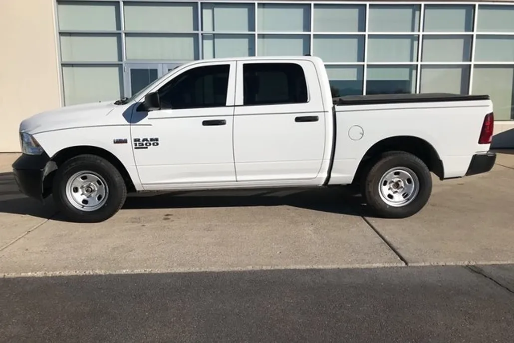 2021 Ram 1500 Classic photo 1