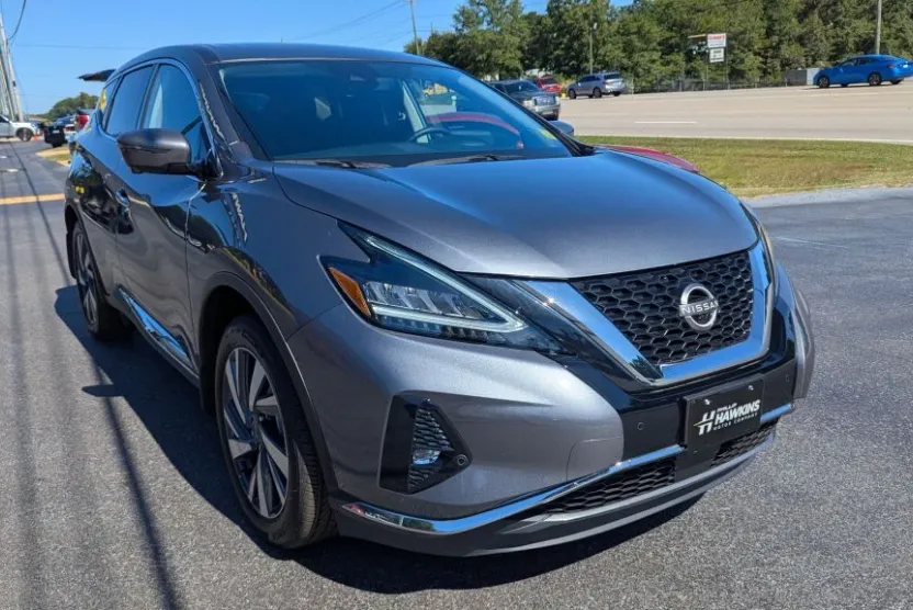 2024 Nissan Murano SL photo 1