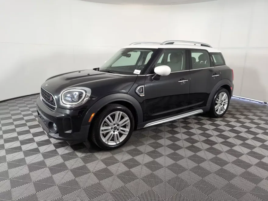2023 Mini Countryman S photo 1