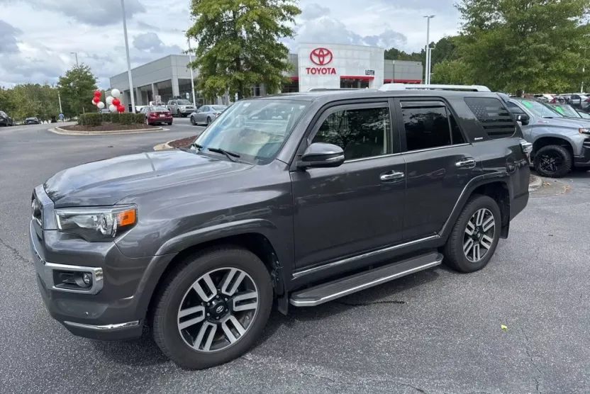 2021 Toyota 4Runner Limited photo 1