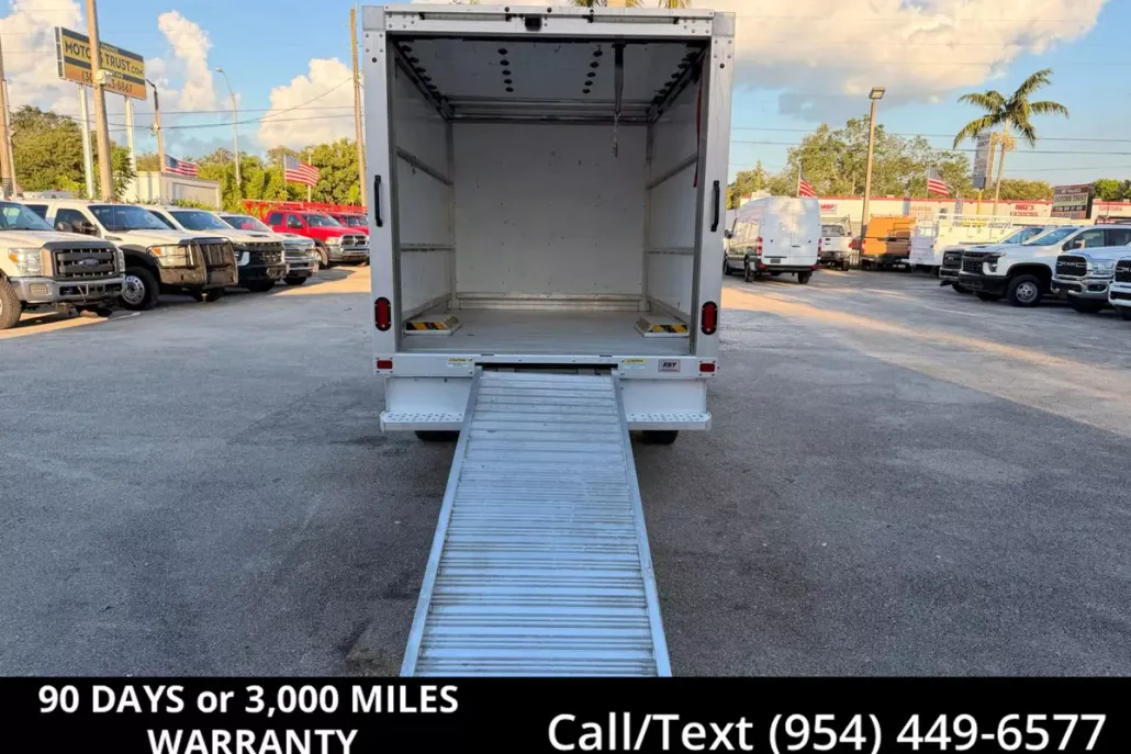 2020 Ford Transit XL Cab Chassis photo 1