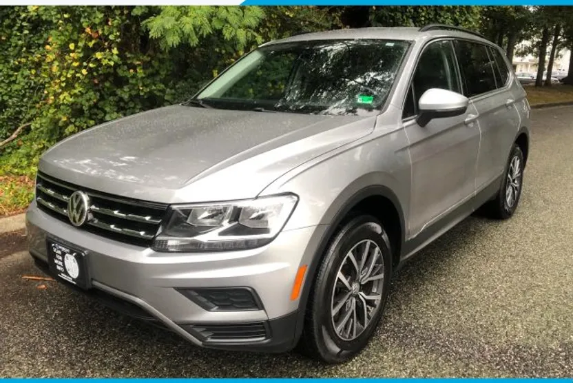 2020 Volkswagen Tiguan SE Sport photo 1