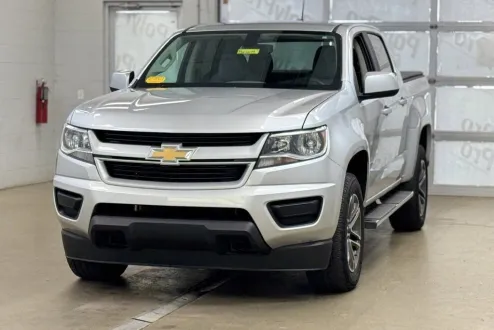 2019 Chevrolet Colorado Work Truck photo 2