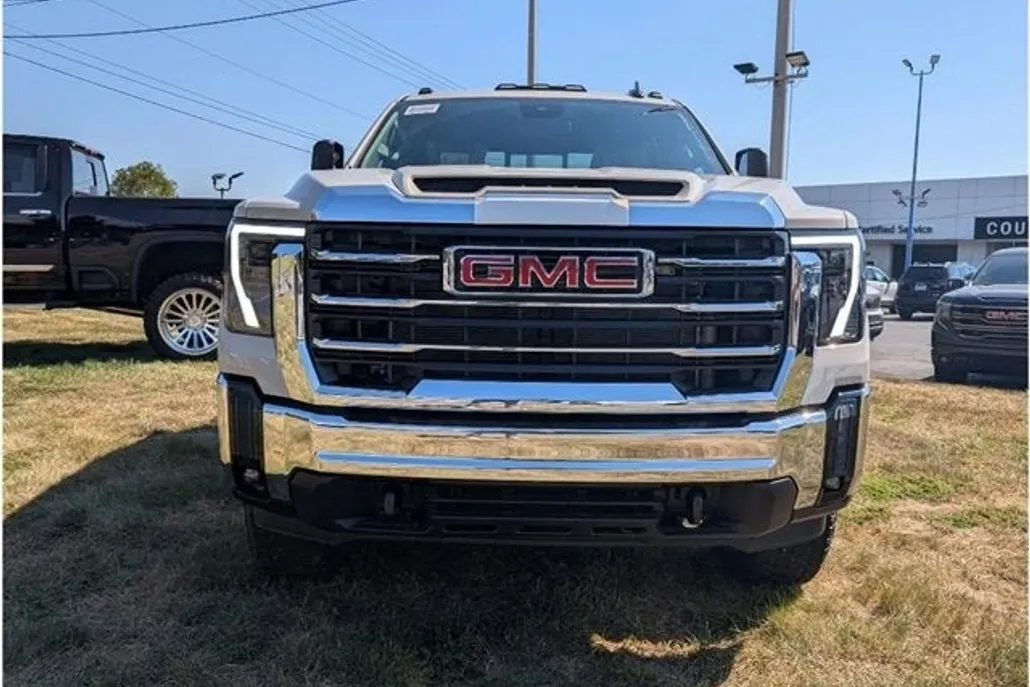 2026 Gmc Sierra 2500 HD SLE photo 1