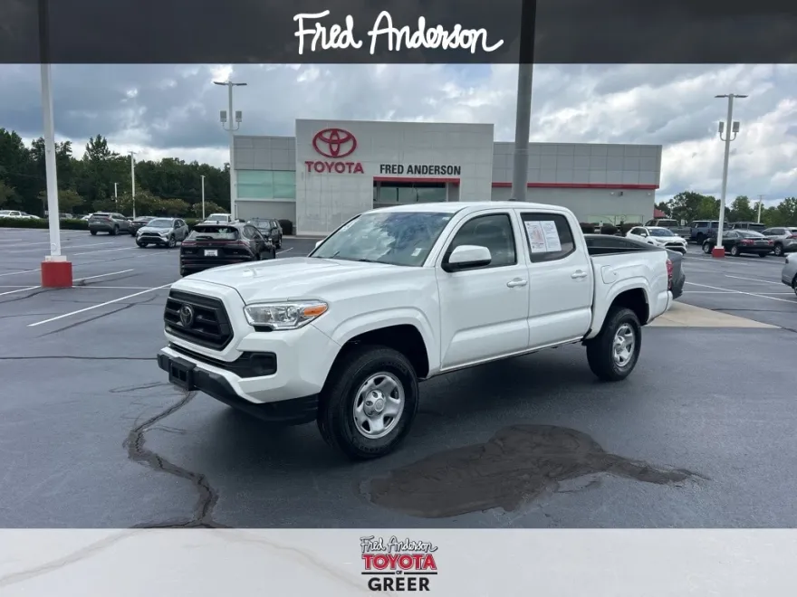 2023 Toyota Tacoma SR V6 photo 1