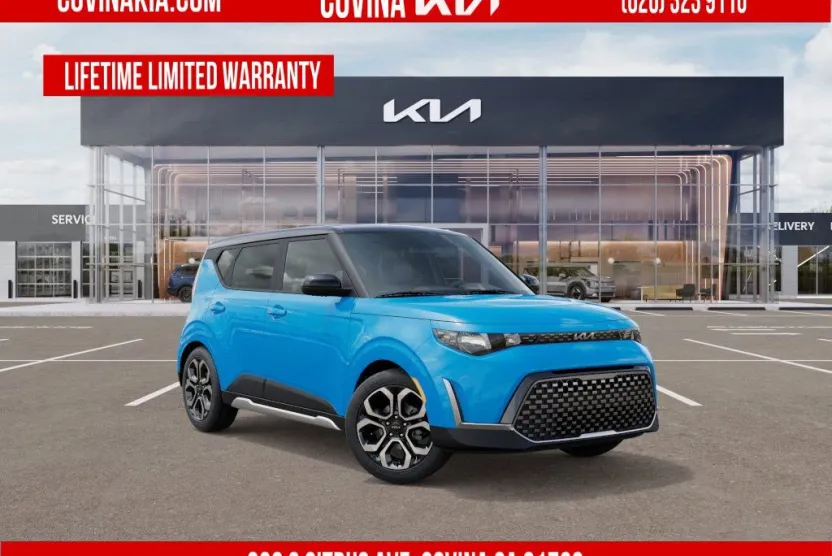 2025 Kia Soul EX photo 1