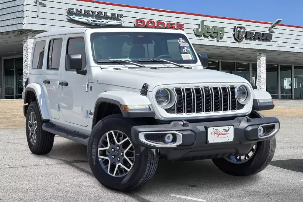2025 Jeep Wrangler Sahara photo 1
