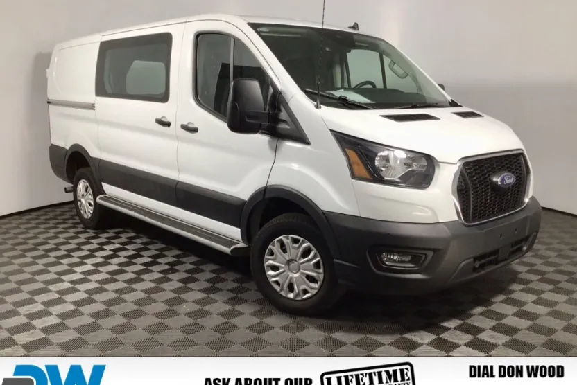 2023 Ford Transit photo 1