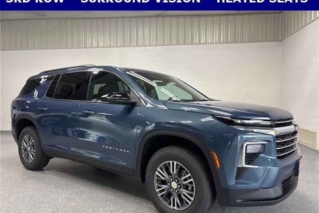 2026 Chevrolet Traverse photo 1