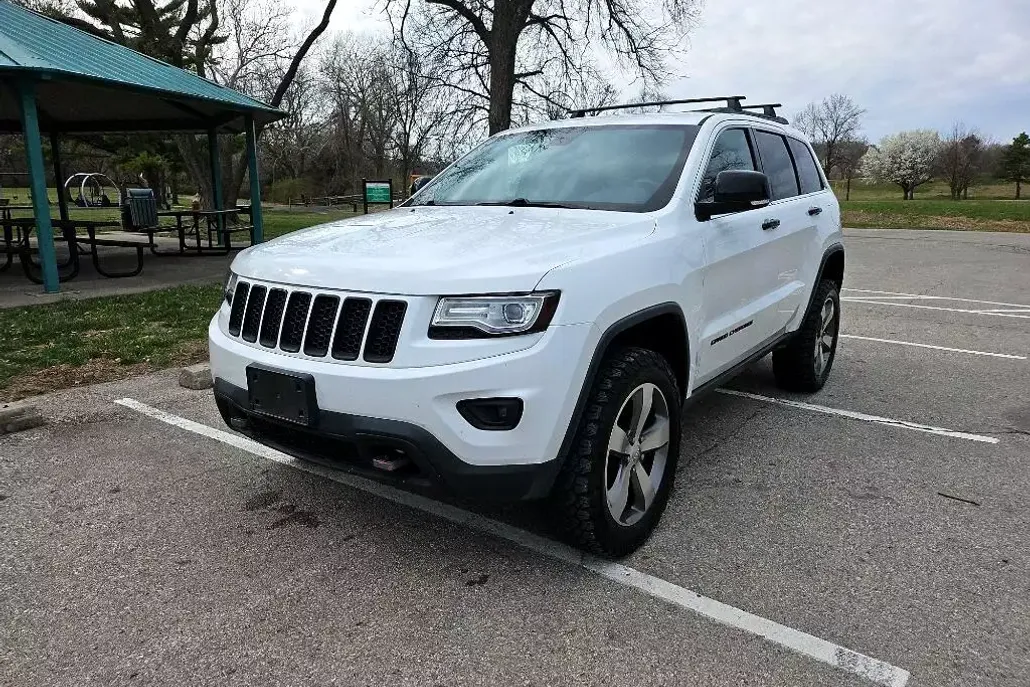 2015 Jeep Grand Cherokee Limited photo 1