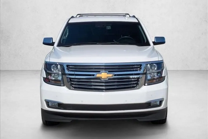 2018 Chevrolet Suburban Premier photo 1