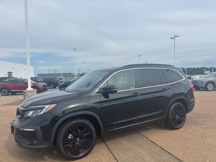 2022 Honda Pilot Special Edition photo 1