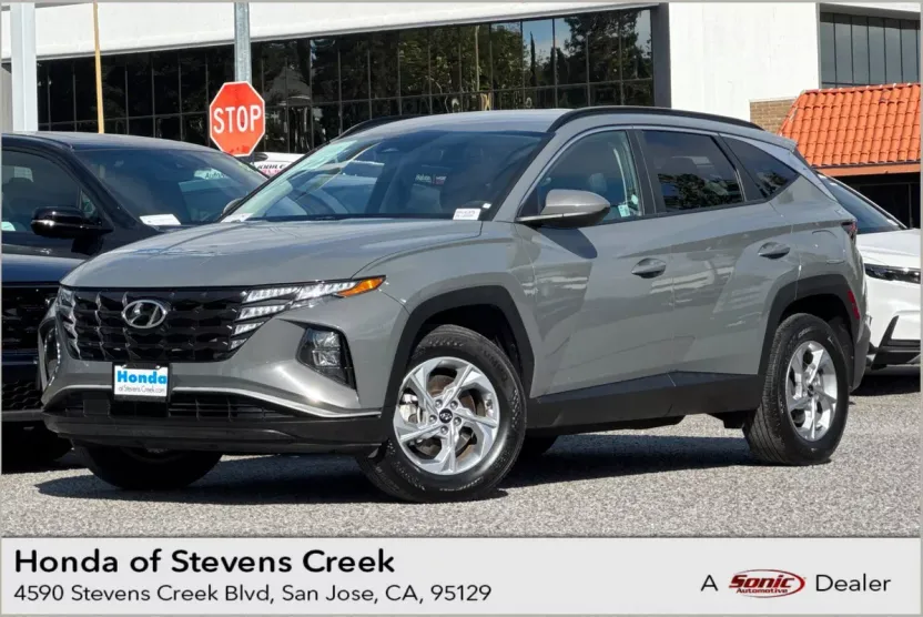 2024 Hyundai Tucson SEL photo 1