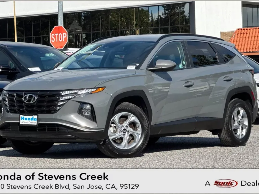 2024 Hyundai Tucson SEL photo 1