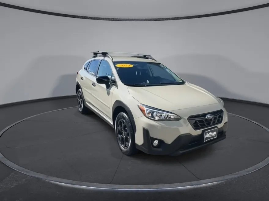2023 Subaru Crosstrek Premium photo 2