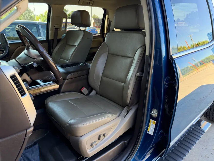 2019 Gmc Sierra HD SLT photo 1