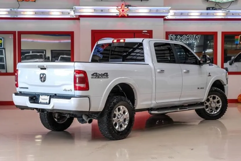 2022 Ram 2500 Laramie photo 1